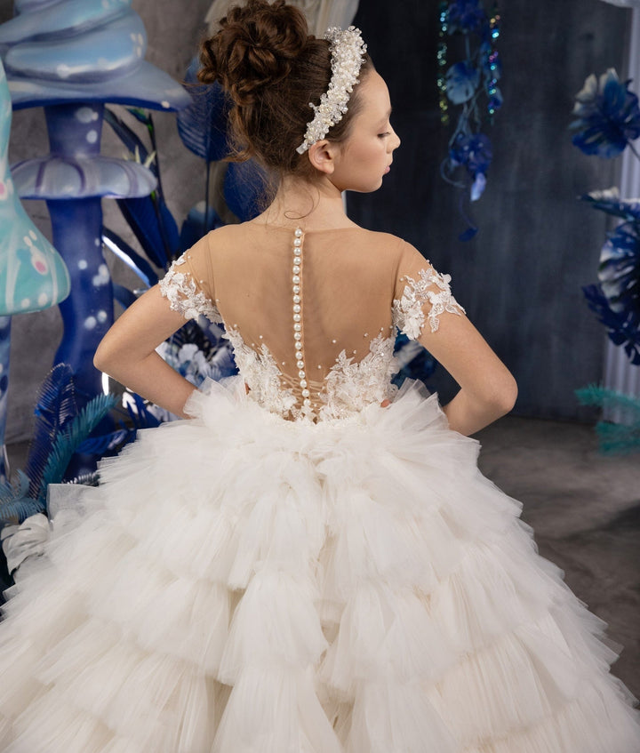Sunnypetal Layers of White Tulle Lace Flower Girl Dress Short Sleeves Appliques Sequins Pageant Dress