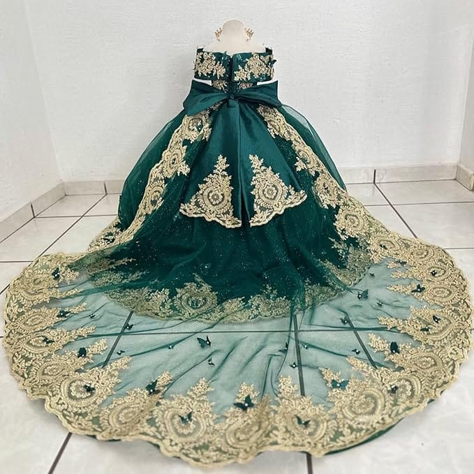 Sunnypetal Luxury Emerald Green Lace Appliqué Tulle Ball Gown Flower Girl Dress with Royal Train