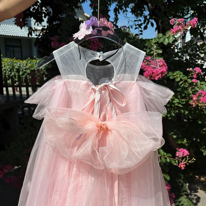 Sunnypetal Luxury Green Flower Girl Gown with 3D Floral Appliqués