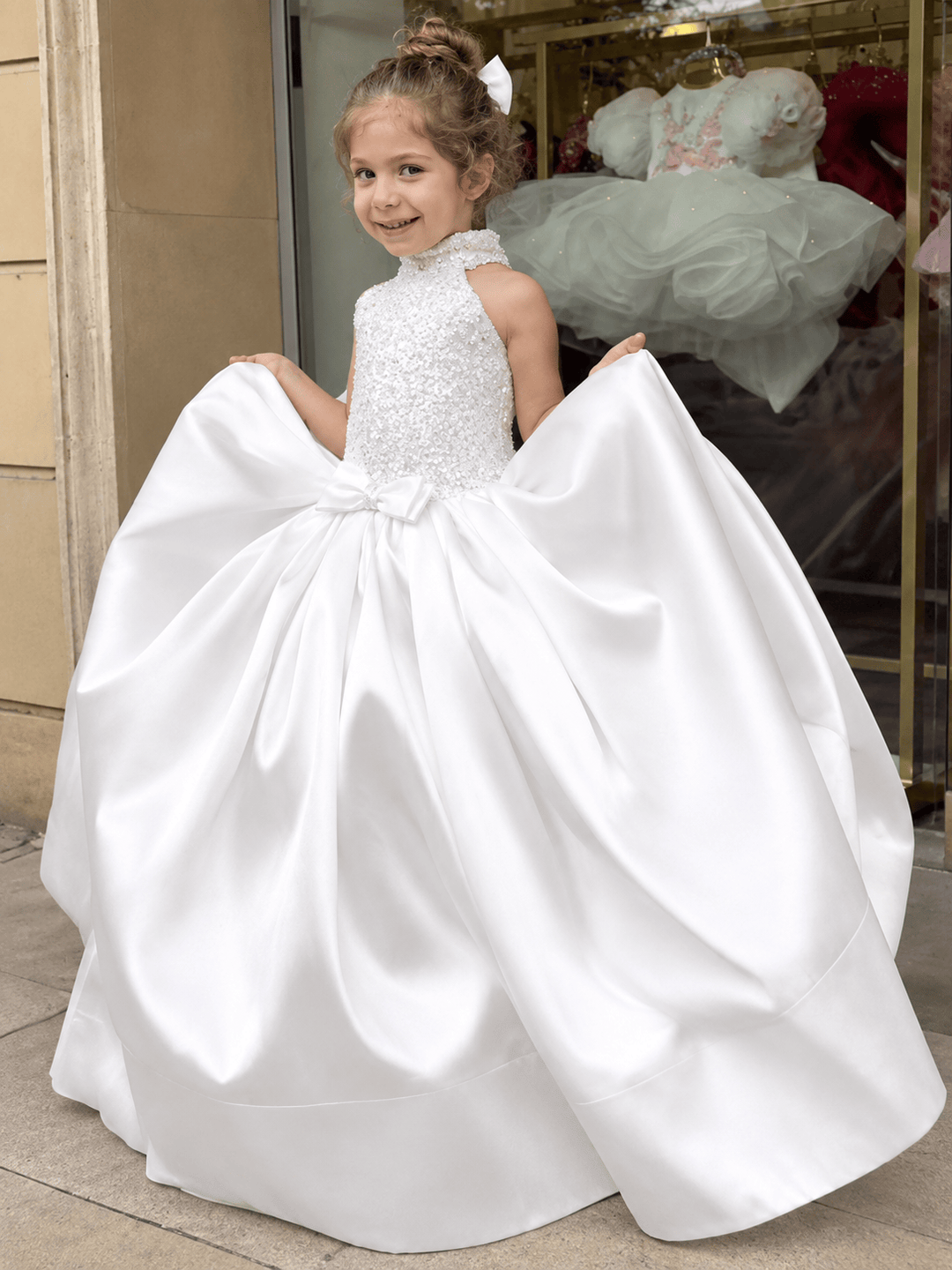 Sunnypetal Luxury Ivory Satin Flower Girl Dress with Embellished Bodice &amp; Oversized Bow
