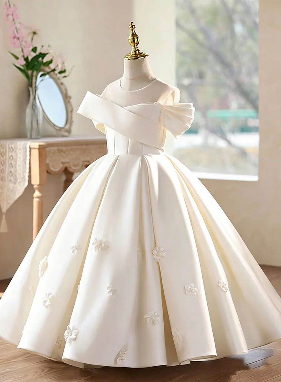 Sunnypetal Luxury Satin Off-Shoulder Flower Girl Dress with 3D Floral Details