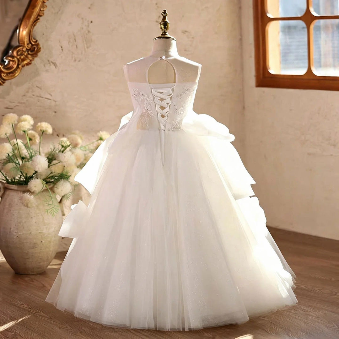 Sunnypetal Luxury White Tulle Princess Flower Girl Dress with Beaded Applique &amp; Elegant Bow