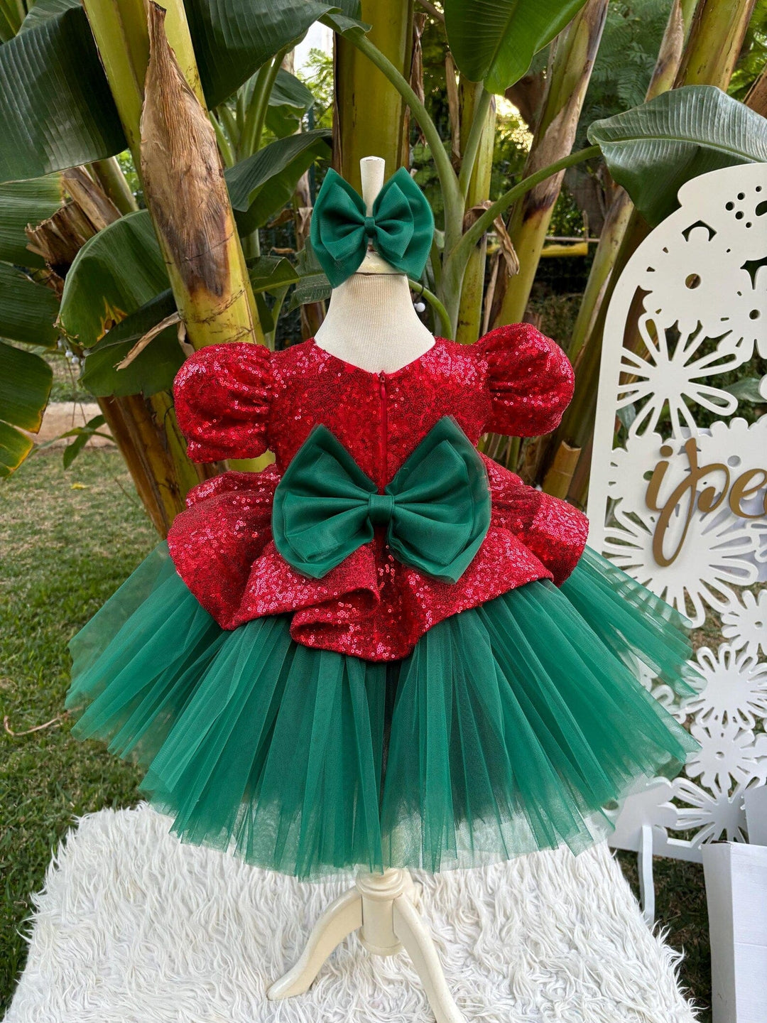 Sunnypetal Noel Red & Green Sparkle Flower Girl Dress – Holiday Party and Birthday Outfit
