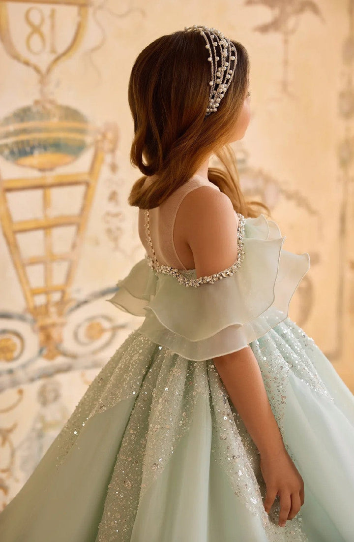 Sunnypetal Off-Shoulder Ruffle Neckline Long Tulle Pageant Flower Girl Dress