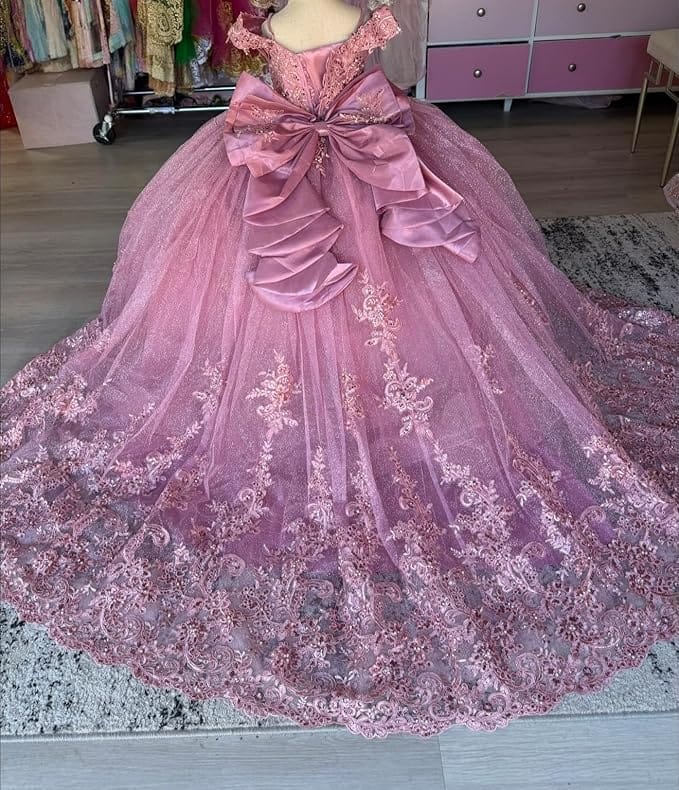 Sunnypetal Off Shoulder Sweetheart Lace Tulle Flower Girl Pageant Dress with Bow