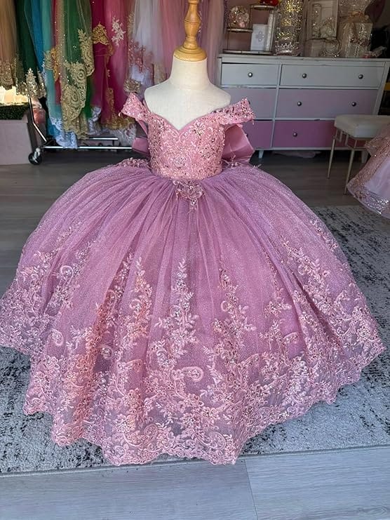 Sunnypetal Off Shoulder Sweetheart Lace Tulle Flower Girl Pageant Dress with Bow