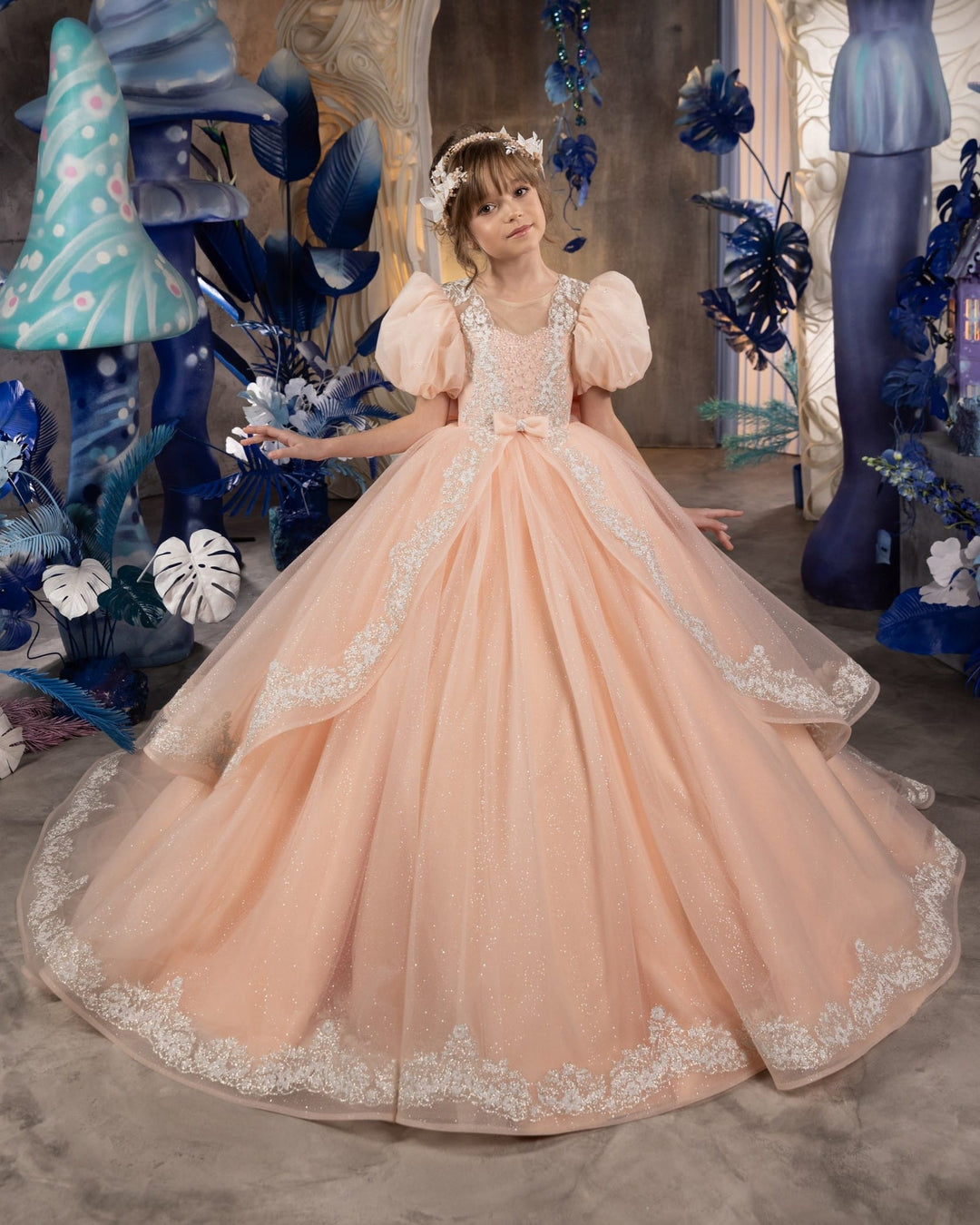 Sunnypetal Peach Glitter Tulle Princess Flower Girl Dress with Puff Sleeves &amp; Lace Trim