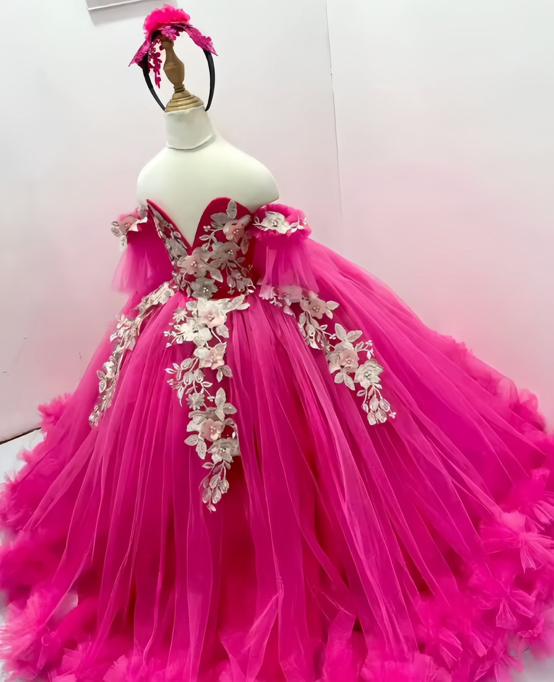 Sunnypetal Radiant Fuchsia Off-Shoulder Floral Appliqué Flower Girl Ball Gown
