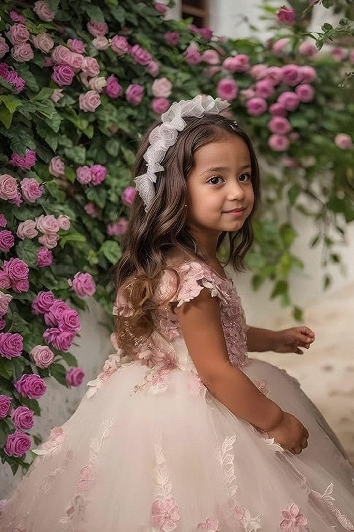 Sunnypetal Romantic Blush Floral Lace Tulle Flower Girl Ball Gown