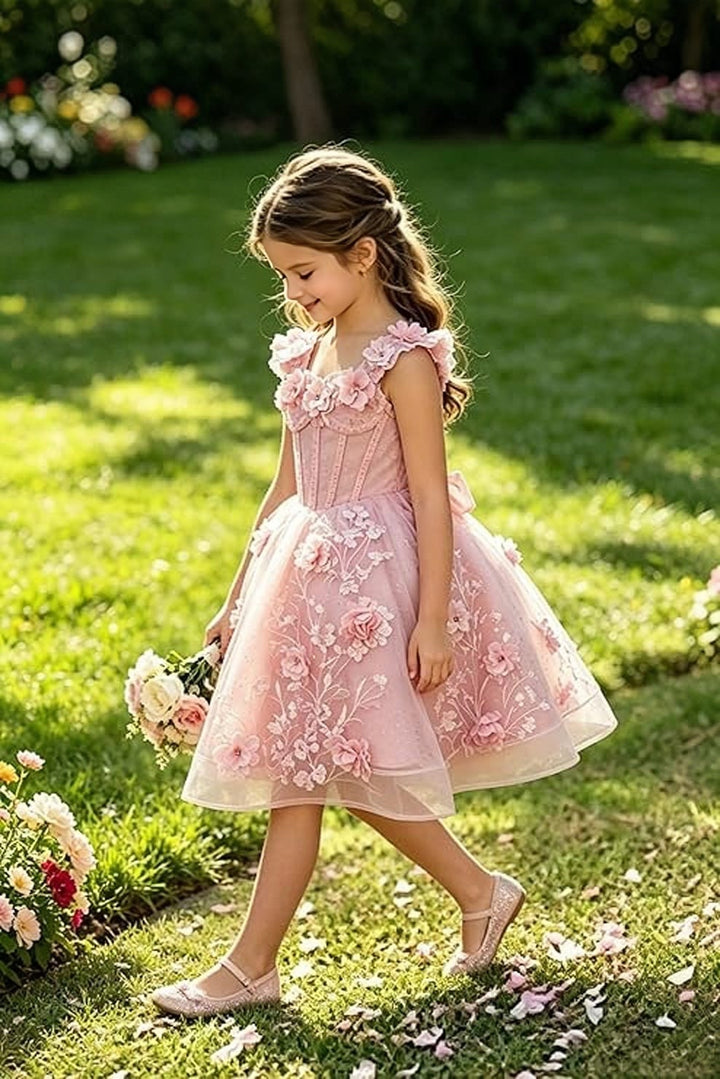 Sunnypetal Sweetheart 3D Floral Lace Appliqué Short Flower Girl Dress witn Bow