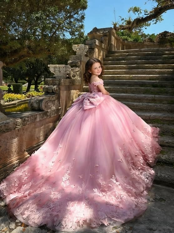Sunnypetal Sweetheart Neck 3D Butterfly Tulle Flower Girl Dress with Big Bow