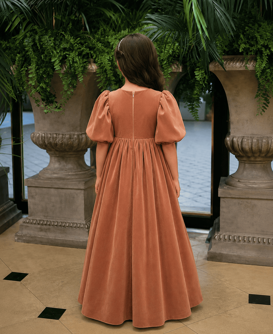 Sunnypetal Vintage Velvet Lace Puff Sleeve Flower Girl Dress Long Princess Gown