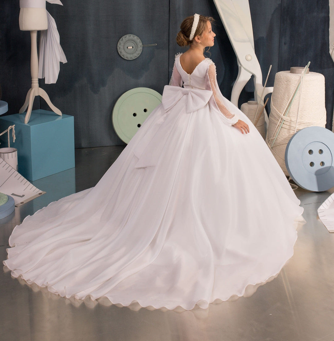 Sunnypetal White Ball-Gown Tulle Long Sleeves Flower Girls Dress With Jewel Bow