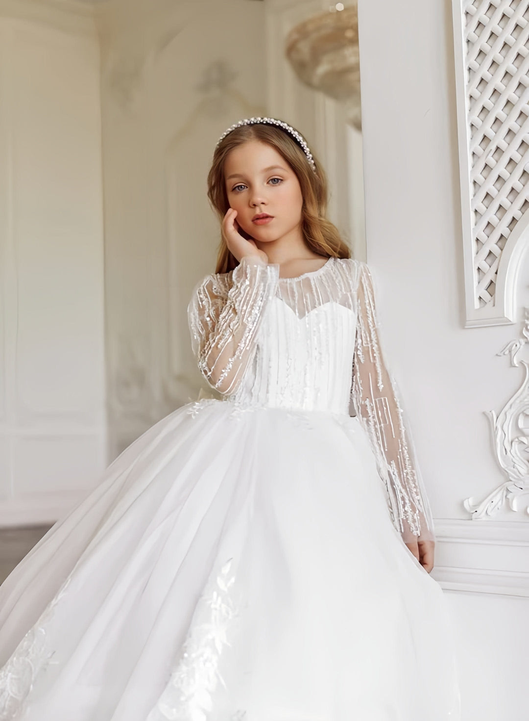 White Tulle Communion Dress with Long Sleeves PREORDER Size 12 / Ivory White Tulle Communion Dress with Long Sleeves PREORDER Size 12 / Ivory