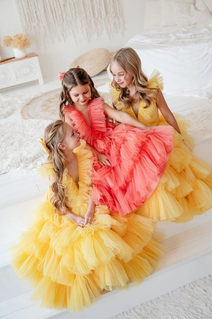 Sunnypetal Yellow Layered Tulle Flower Girl Dress with V-Neck Ruffles and Bow Back