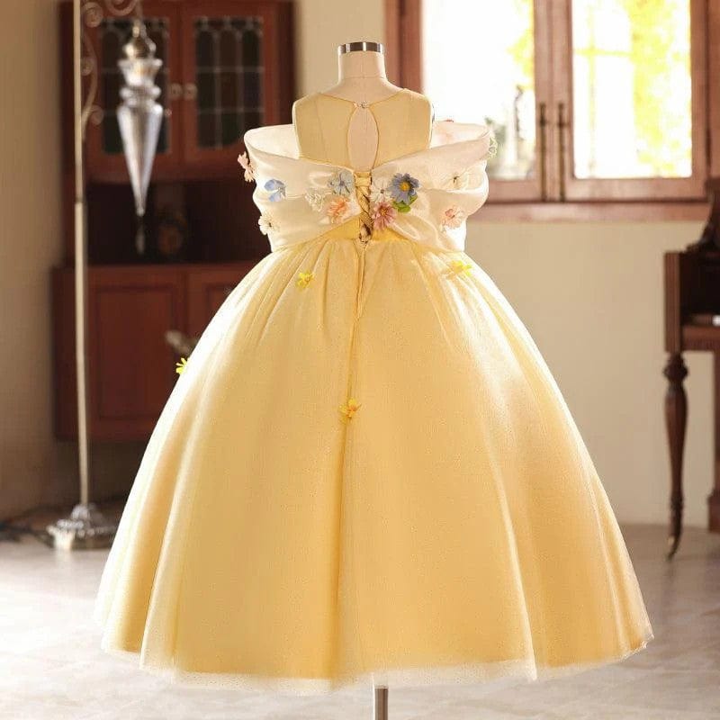 Sunnypetal Yellow Princess Tulle Floor-Length Flower Girl Dresses with 3D Flowers