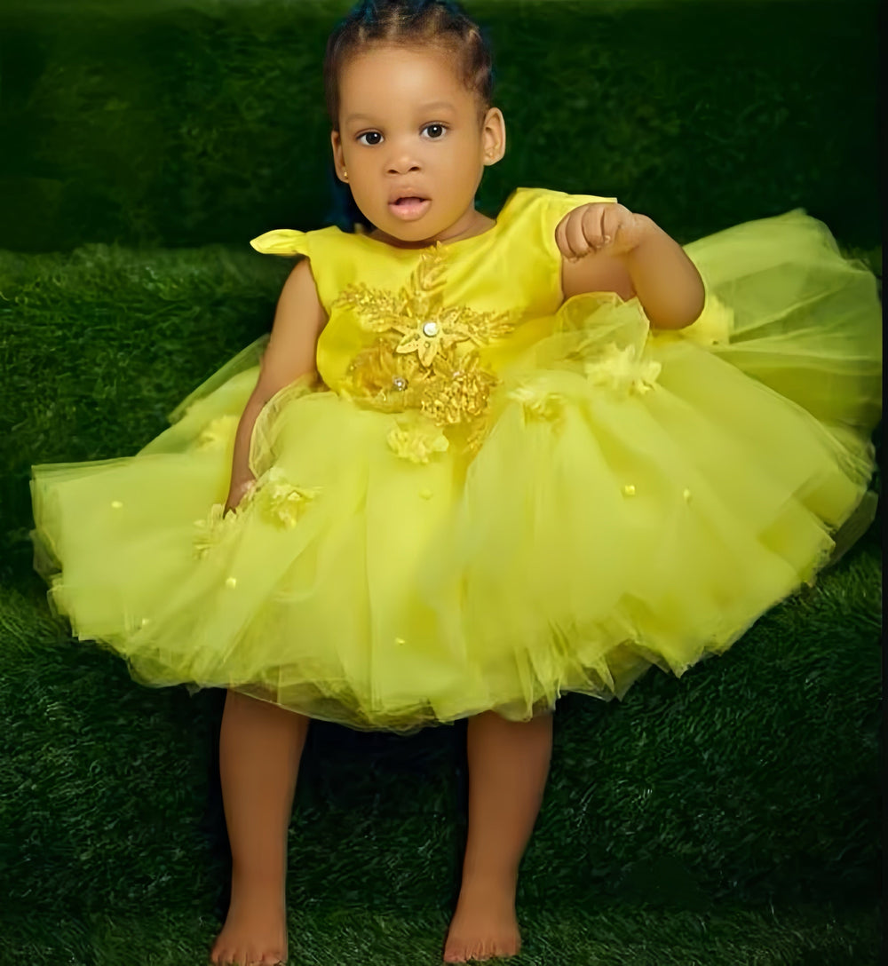 Sunnypetal Yellow Short Girls First Birthday Dress Appliques Tulle Flower Girl Dress